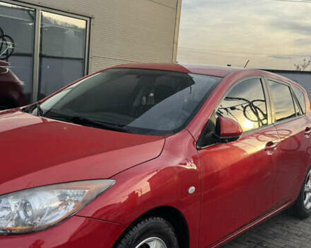 Красный Мазда 3, объемом двигателя 1.56 л и пробегом 275 тыс. км за 7000 $, фото 2 на Automoto.ua