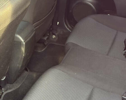 Красный Мазда 3, объемом двигателя 1.56 л и пробегом 275 тыс. км за 7000 $, фото 9 на Automoto.ua