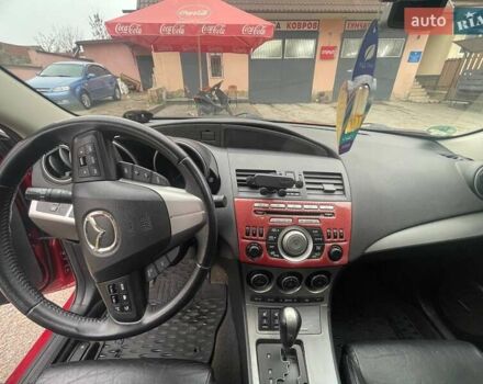 Красный Мазда 3, объемом двигателя 2.49 л и пробегом 180 тыс. км за 8700 $, фото 1 на Automoto.ua