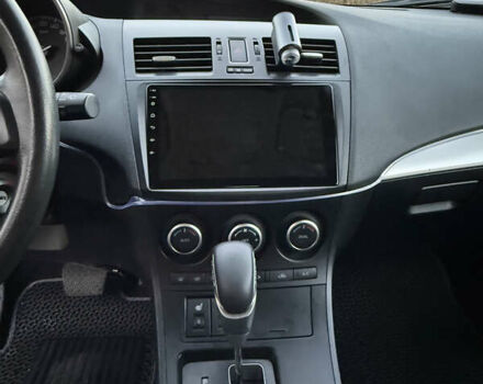 Красный Мазда 3, объемом двигателя 1.6 л и пробегом 51 тыс. км за 9800 $, фото 10 на Automoto.ua