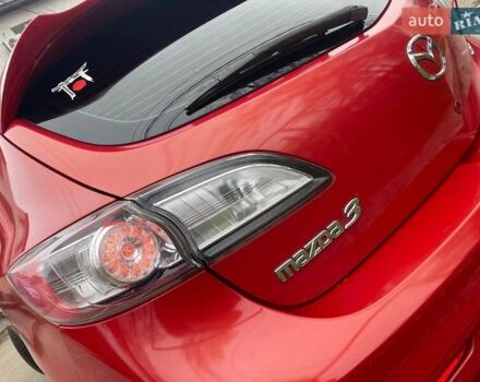 Красный Мазда 3, объемом двигателя 2.49 л и пробегом 180 тыс. км за 8700 $, фото 4 на Automoto.ua