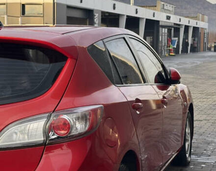 Красный Мазда 3, объемом двигателя 1.56 л и пробегом 275 тыс. км за 7000 $, фото 7 на Automoto.ua