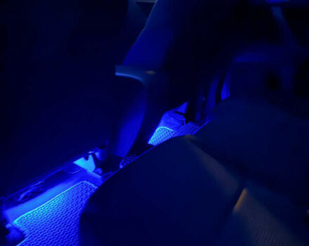 Красный Мазда 3, объемом двигателя 1.6 л и пробегом 51 тыс. км за 9800 $, фото 21 на Automoto.ua