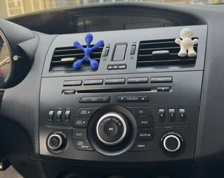 Красный Мазда 3, объемом двигателя 1.56 л и пробегом 275 тыс. км за 7000 $, фото 12 на Automoto.ua