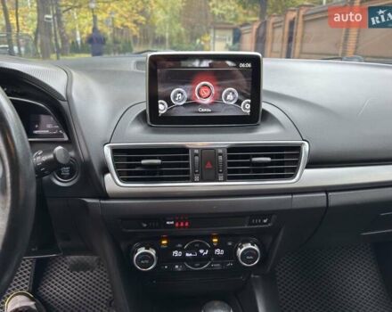 Мазда 3 2013 у Чернігові на Automoto.ua Червоний Мазда 3, об'ємом двигуна 1.5 л та пробігом 124 тис. км за 12900 $, фото 11 на Automoto.ua