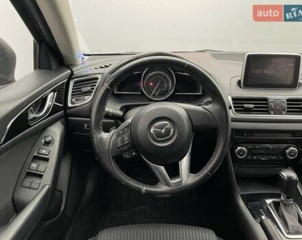 Красный Мазда 3, объемом двигателя 1.5 л и пробегом 143 тыс. км за 11986 $, фото 11 на Automoto.ua