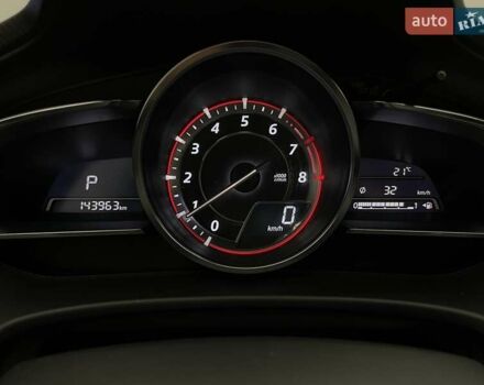 Красный Мазда 3, объемом двигателя 1.5 л и пробегом 143 тыс. км за 11986 $, фото 12 на Automoto.ua