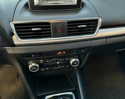 Червоний Мазда 3, об'ємом двигуна 2.49 л та пробігом 155 тис. км за 10500 $, фото 7 на Automoto.ua