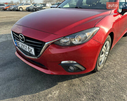 Красный Мазда 3, объемом двигателя 2 л и пробегом 80 тыс. км за 11999 $, фото 4 на Automoto.ua