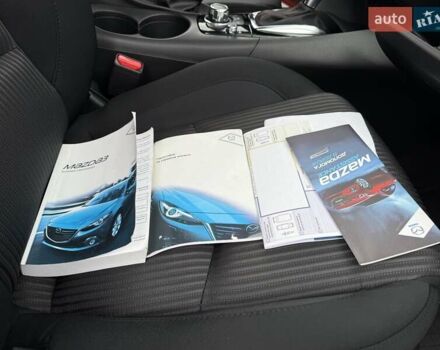Красный Мазда 3, объемом двигателя 1.5 л и пробегом 58 тыс. км за 13999 $, фото 112 на Automoto.ua