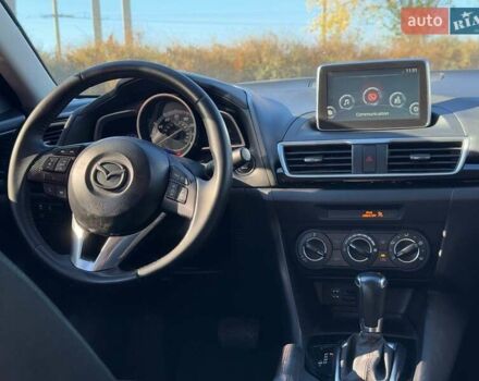 Красный Мазда 3, объемом двигателя 2 л и пробегом 130 тыс. км за 10999 $, фото 19 на Automoto.ua