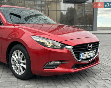 Красный Мазда 3, объемом двигателя 2 л и пробегом 56 тыс. км за 12500 $, фото 3 на Automoto.ua