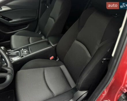 Красный Мазда 3, объемом двигателя 2 л и пробегом 56 тыс. км за 12500 $, фото 18 на Automoto.ua