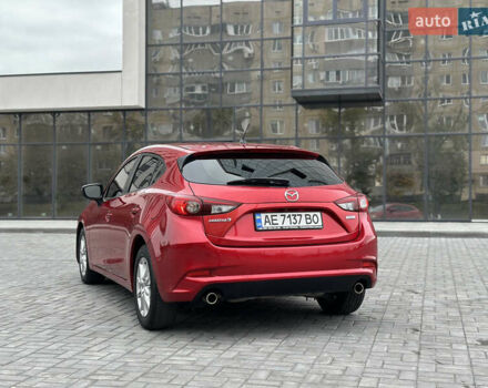 Красный Мазда 3, объемом двигателя 2 л и пробегом 56 тыс. км за 12500 $, фото 9 на Automoto.ua