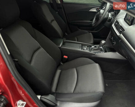 Красный Мазда 3, объемом двигателя 2 л и пробегом 56 тыс. км за 12500 $, фото 30 на Automoto.ua