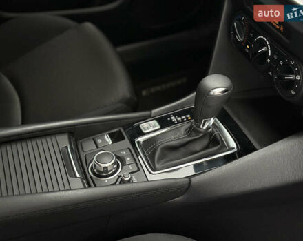 Красный Мазда 3, объемом двигателя 2 л и пробегом 56 тыс. км за 12500 $, фото 31 на Automoto.ua