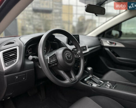 Красный Мазда 3, объемом двигателя 2 л и пробегом 56 тыс. км за 12500 $, фото 17 на Automoto.ua