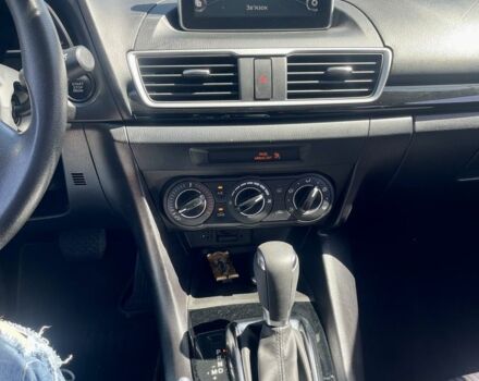 Червоний Мазда 3, об'ємом двигуна 2.6 л та пробігом 120 тис. км за 10900 $, фото 6 на Automoto.ua