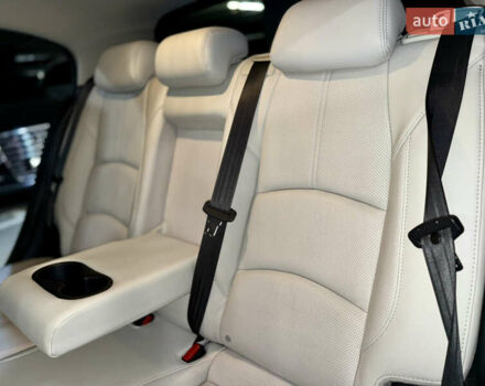 Червоний Мазда 3, об'ємом двигуна 2.5 л та пробігом 15 тис. км за 14200 $, фото 26 на Automoto.ua