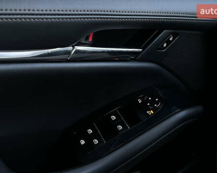 Красный Мазда 3, объемом двигателя 2.5 л и пробегом 54 тыс. км за 16850 $, фото 17 на Automoto.ua