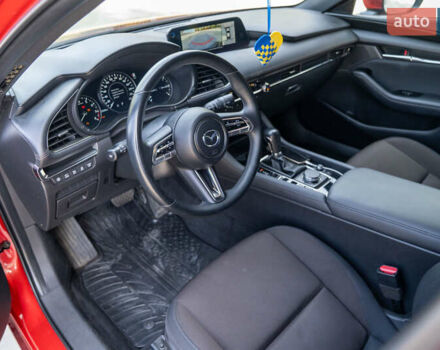 Мазда 3 2019 в Киеве на Automoto.ua Красный Мазда 3, объемом двигателя 1.5 л и пробегом 27 тыс. км за 21500 $, фото 56 на Automoto.ua