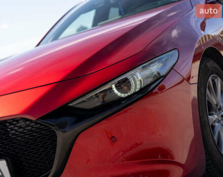 Мазда 3 2019 в Киеве на Automoto.ua Красный Мазда 3, объемом двигателя 1.5 л и пробегом 27 тыс. км за 21500 $, фото 19 на Automoto.ua