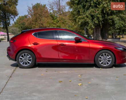 Мазда 3 2019 в Киеве на Automoto.ua Красный Мазда 3, объемом двигателя 1.5 л и пробегом 27 тыс. км за 21500 $, фото 6 на Automoto.ua