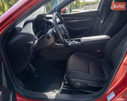 Мазда 3 2019 в Киеве на Automoto.ua Красный Мазда 3, объемом двигателя 1.5 л и пробегом 27 тыс. км за 21500 $, фото 36 на Automoto.ua