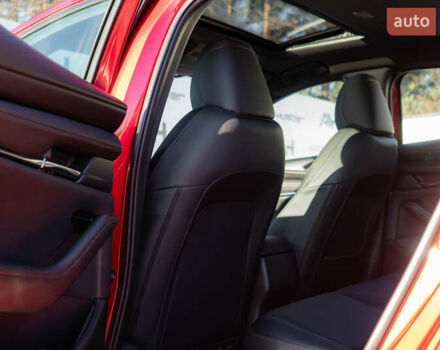 Червоний Мазда 3, об'ємом двигуна 2.5 л та пробігом 8 тис. км за 19999 $, фото 48 на Automoto.ua