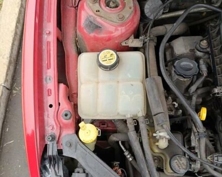 Красный Мазда 3, объемом двигателя 1.6 л и пробегом 280 тыс. км за 4299 $, фото 19 на Automoto.ua