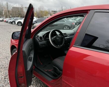 Красный Мазда 3, объемом двигателя 1.6 л и пробегом 203 тыс. км за 5300 $, фото 7 на Automoto.ua