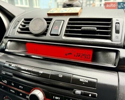 Красный Мазда 3, объемом двигателя 1.6 л и пробегом 207 тыс. км за 4400 $, фото 66 на Automoto.ua