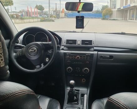 Червоний Мазда 3, об'ємом двигуна 1.6 л та пробігом 350 тис. км за 4250 $, фото 22 на Automoto.ua