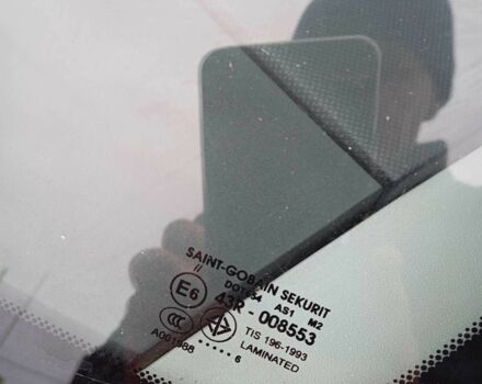 Червоний Мазда 3, об'ємом двигуна 1.6 л та пробігом 150 тис. км за 5600 $, фото 14 на Automoto.ua