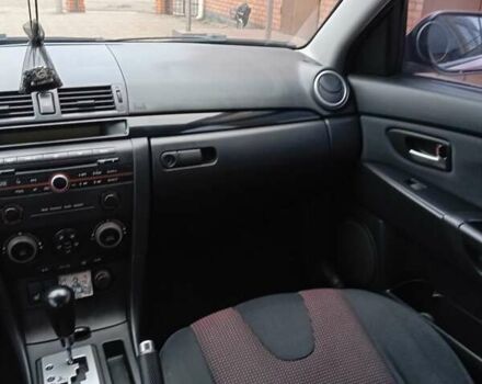 Червоний Мазда 3, об'ємом двигуна 1.6 л та пробігом 150 тис. км за 5600 $, фото 9 на Automoto.ua