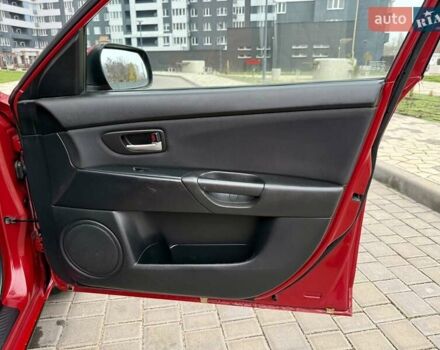 Красный Мазда 3, объемом двигателя 1.6 л и пробегом 207 тыс. км за 4400 $, фото 43 на Automoto.ua