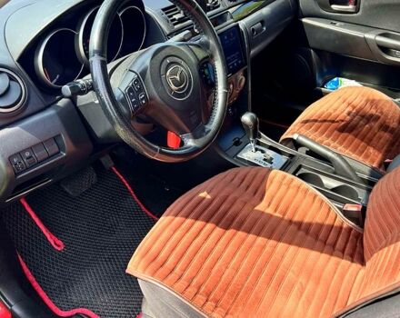 Красный Мазда 3, объемом двигателя 1.6 л и пробегом 0 тыс. км за 6000 $, фото 1 на Automoto.ua