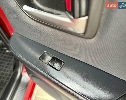 Красный Мазда 3, объемом двигателя 1.6 л и пробегом 207 тыс. км за 4400 $, фото 34 на Automoto.ua