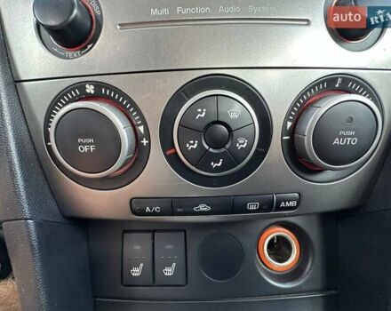 Красный Мазда 3, объемом двигателя 1.6 л и пробегом 225 тыс. км за 5800 $, фото 45 на Automoto.ua