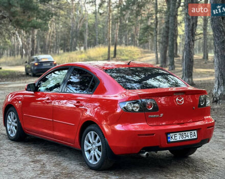 Красный Мазда 3, объемом двигателя 1.6 л и пробегом 230 тыс. км за 5500 $, фото 4 на Automoto.ua