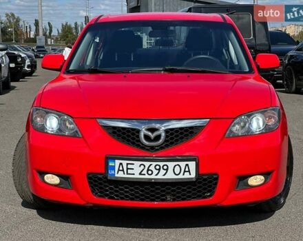 Красный Мазда 3, объемом двигателя 1.6 л и пробегом 225 тыс. км за 5800 $, фото 2 на Automoto.ua