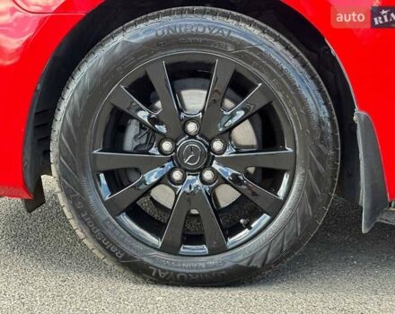 Красный Мазда 3, объемом двигателя 1.6 л и пробегом 225 тыс. км за 5800 $, фото 9 на Automoto.ua