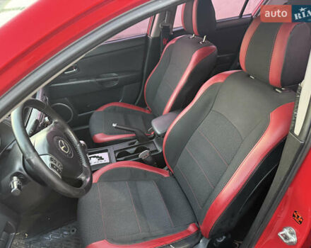 Красный Мазда 3, объемом двигателя 1.6 л и пробегом 147 тыс. км за 4300 $, фото 12 на Automoto.ua