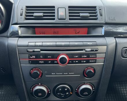 Красный Мазда 3, объемом двигателя 1.6 л и пробегом 230 тыс. км за 5500 $, фото 16 на Automoto.ua