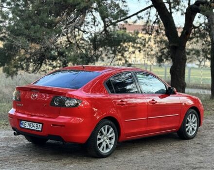 Красный Мазда 3, объемом двигателя 1.6 л и пробегом 230 тыс. км за 5500 $, фото 2 на Automoto.ua