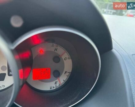Красный Мазда 3, объемом двигателя 1.6 л и пробегом 131 тыс. км за 6600 $, фото 8 на Automoto.ua