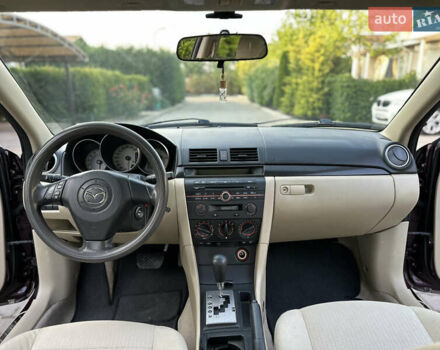 Красный Мазда 3, объемом двигателя 1.6 л и пробегом 210 тыс. км за 6700 $, фото 4 на Automoto.ua