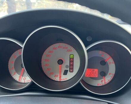 Красный Мазда 3, объемом двигателя 1.6 л и пробегом 230 тыс. км за 5500 $, фото 14 на Automoto.ua