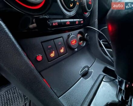 Червоний Мазда 3, об'ємом двигуна 1.6 л та пробігом 189 тис. км за 5400 $, фото 25 на Automoto.ua