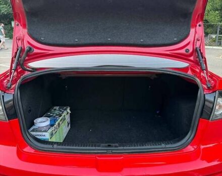 Красный Мазда 3, объемом двигателя 1.6 л и пробегом 131 тыс. км за 6600 $, фото 3 на Automoto.ua